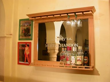 Downtown Dalliance (Wall bar)